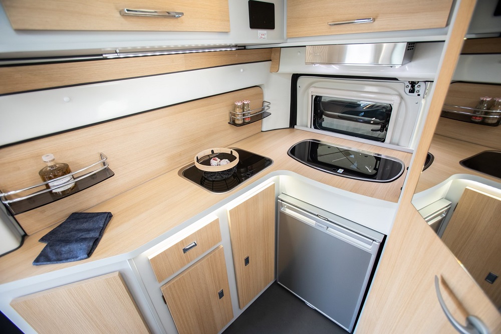 Viaggio in Van - Font Vendome Horizon H 100