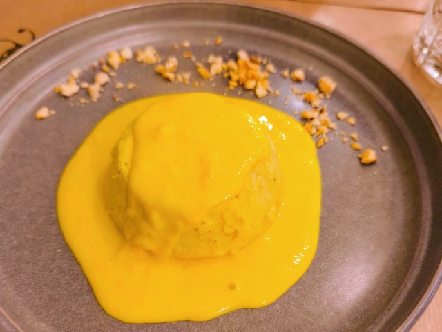 Tortino di cavolfiore con salsa allo zafferano e nocciole - il Viavai - Mondovì (CN)